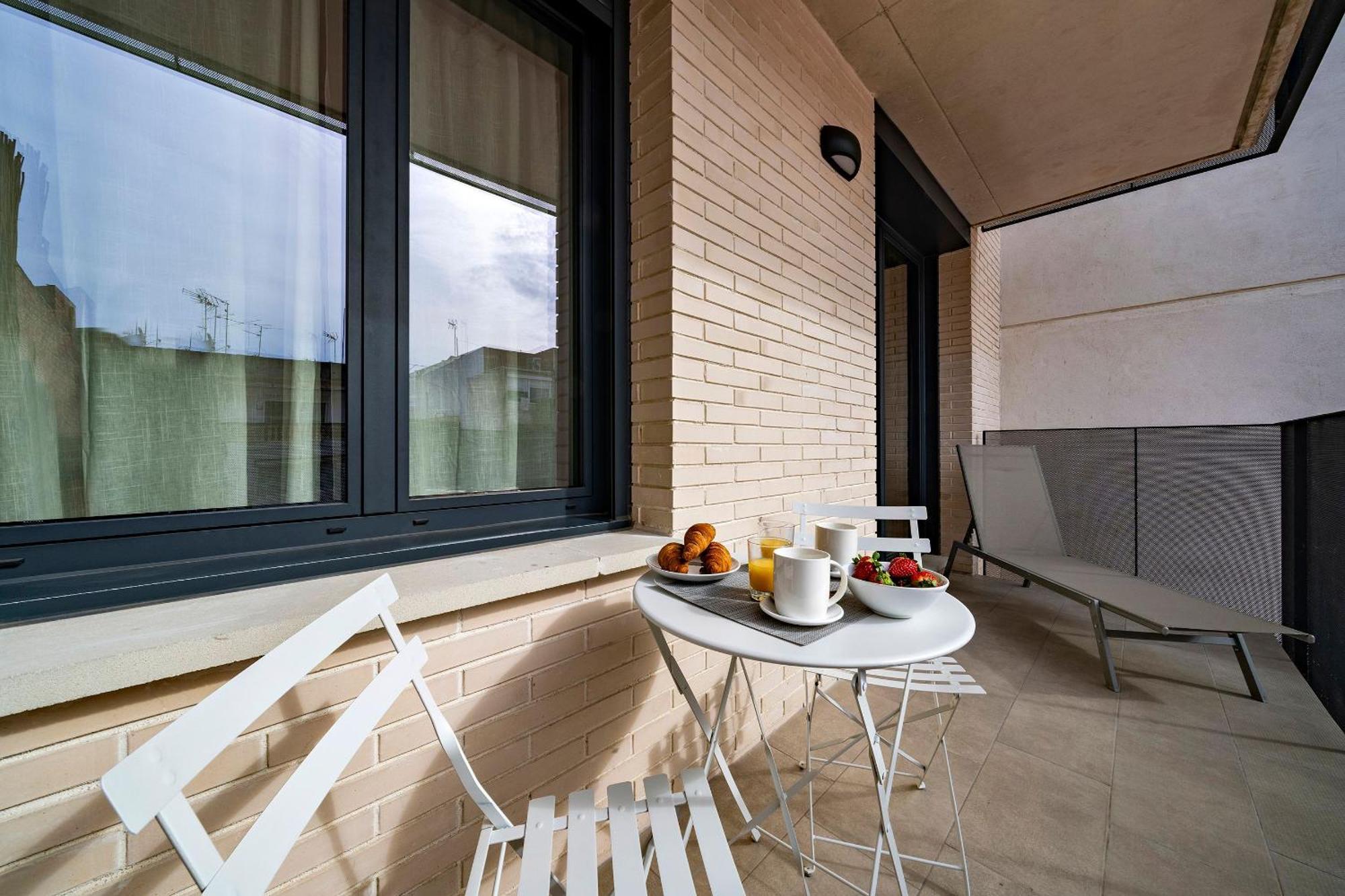 Habitat Apartments Teatre L'Hospitalet de Llobregat Exterior photo